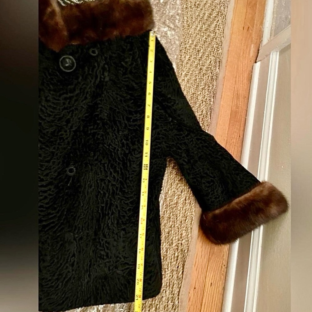 Darling Vtg 60’s Jackie O. Fur Swing Jacket (EUC) - Picture 8 of 15